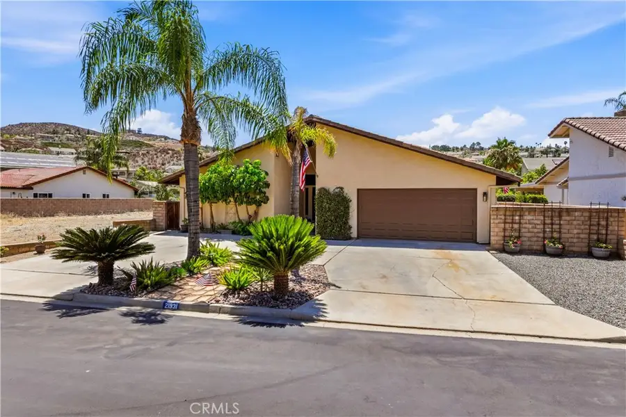 21931 Strawberry, Canyon Lake, CA 92587 - #2