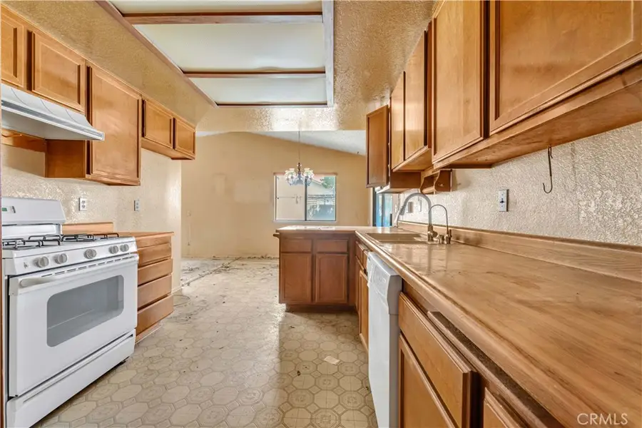 37134 Calle Real, Palmdale, CA 93550 - #2