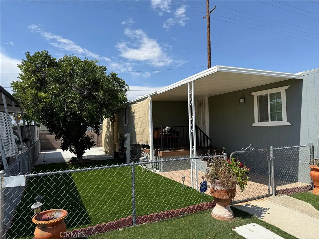 260 N Lyon #38, Hemet, CA 92543 - #1