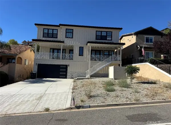22163 Vacation Drive, Canyon Lake, CA 92587