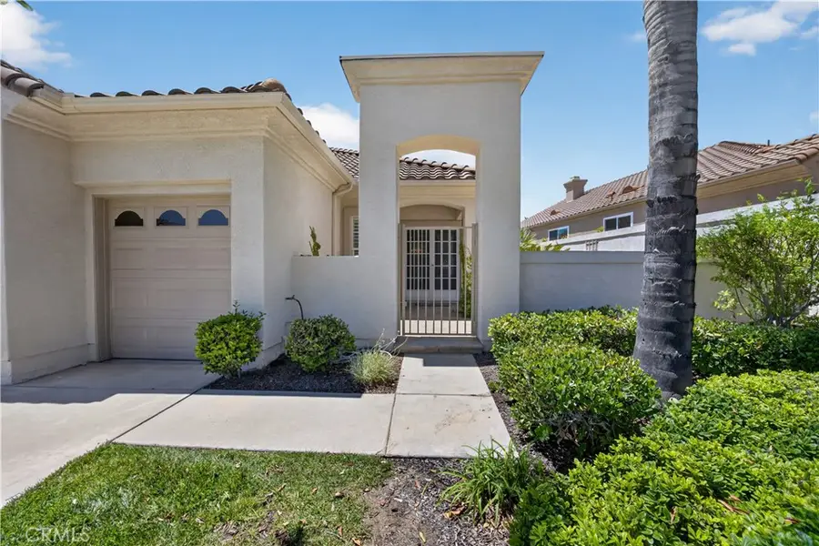 40221 Colony, Murrieta, CA 92562 - #2