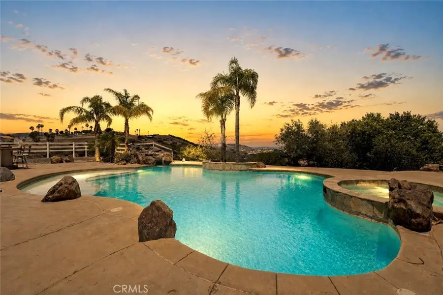 21330 Camino Arriba, Murrieta, CA 92562 - #2