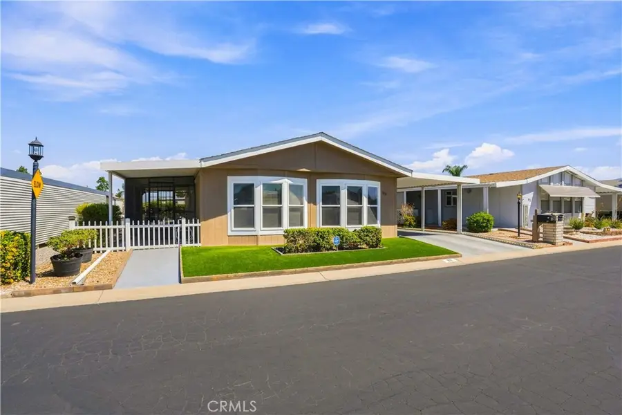 1250 N Kirby #99, Hemet, CA 92545 - #2