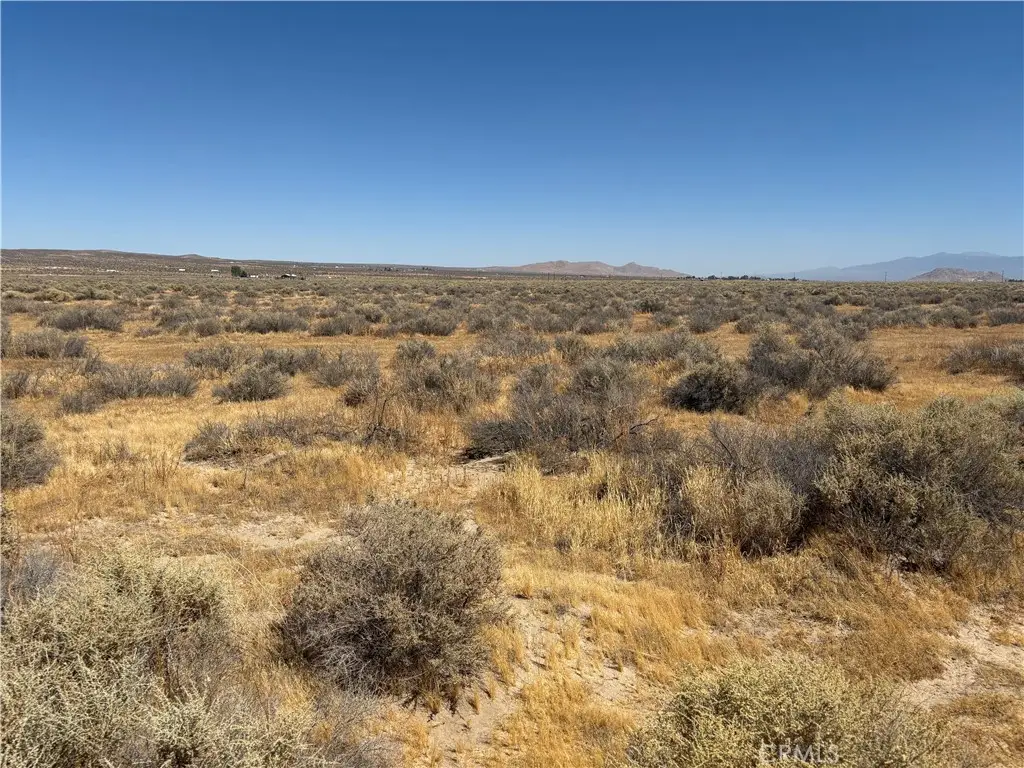 0 Apn #3310-028-036, Lancaster, CA 93535 - #1