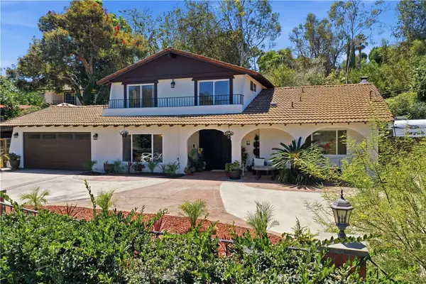 12781 Barrett, Santa Ana, CA 92705