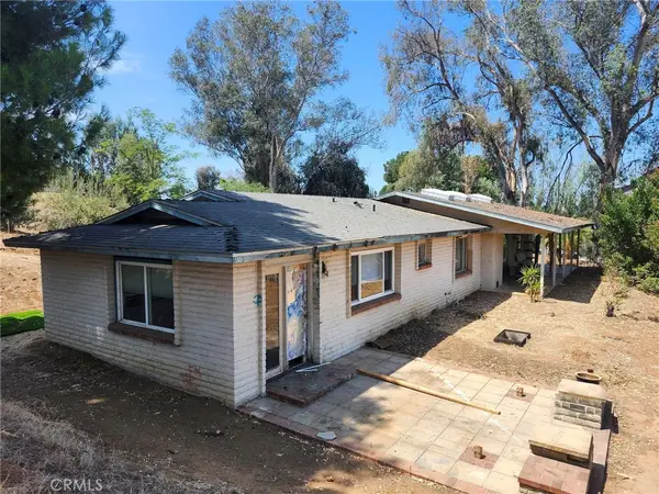 925 Reed Terrace, Escondido, CA 92027