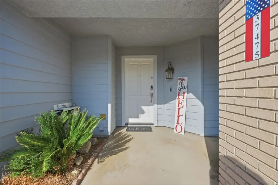 37475 Cole Creek Court, Murrieta, CA 92562 - #2