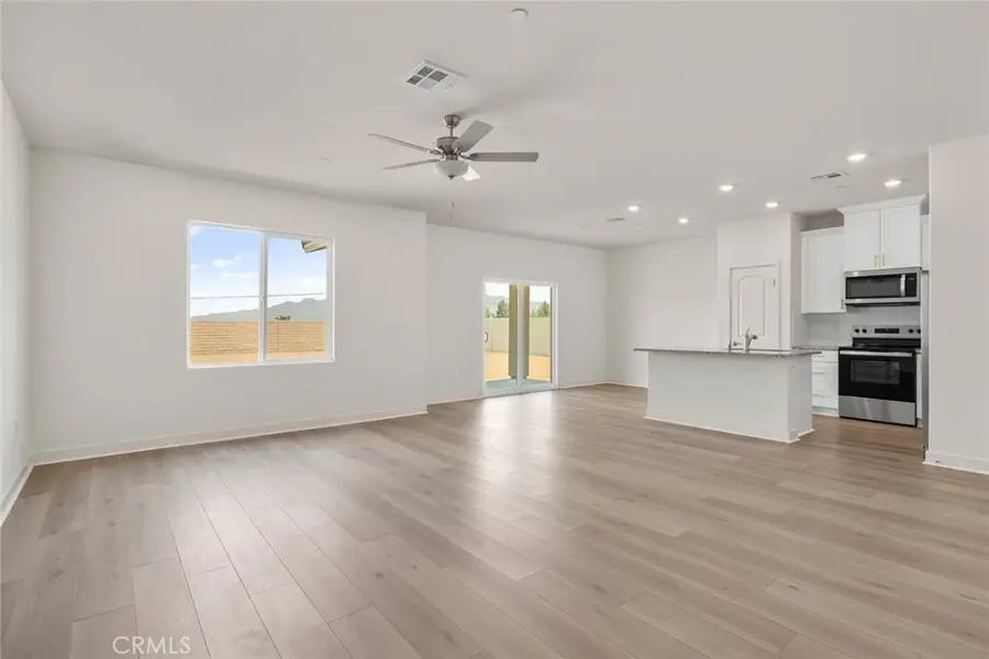 14842 Desert Lily Court, Apple Valley, CA 92307 - #3