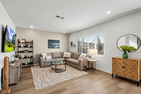 873 Ancona Lane, Lake Elsinore, CA 92530