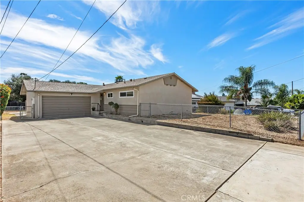 127 Brandenburg Lane, Fallbrook, CA 92028 - #1