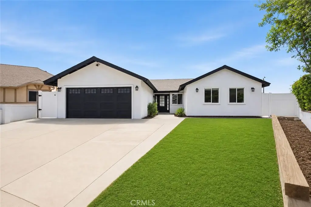 209 Southshore, Lake Elsinore, CA 92530 - #1