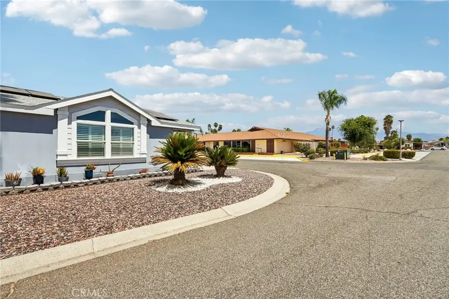 301 Camino Del Sol, Hemet, CA 92545 - #3