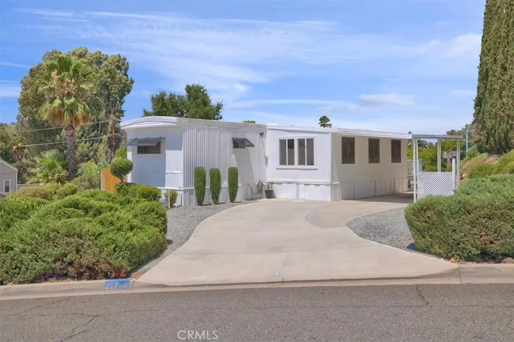 22780 Skylink, Canyon Lake, CA 92587 - #1