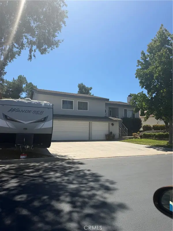 30833 Burning Tree, Canyon Lake, CA 92587