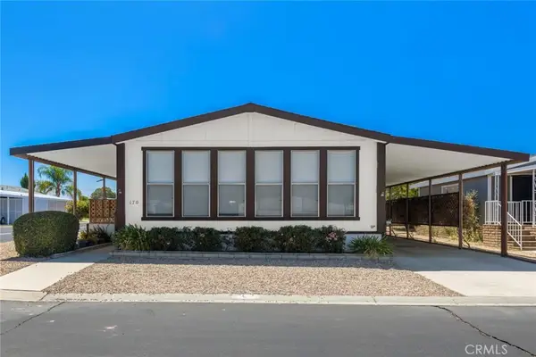 1300 W Menlo Avenue #170, Hemet, CA 92543