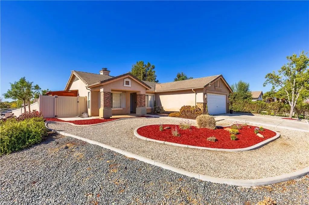 31529 Amsterdam, Winchester, CA 92596 - #1