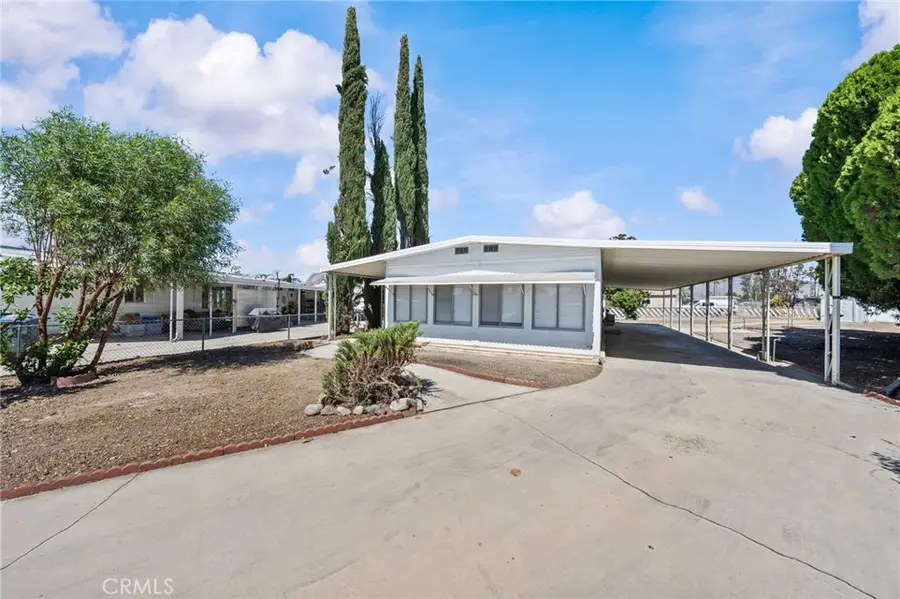 324 Long Street, Hemet, CA 92543 - #2