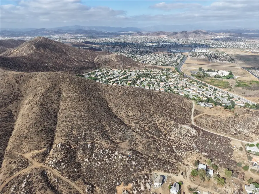1 Fargo Street, Menifee, CA 92585 - #2