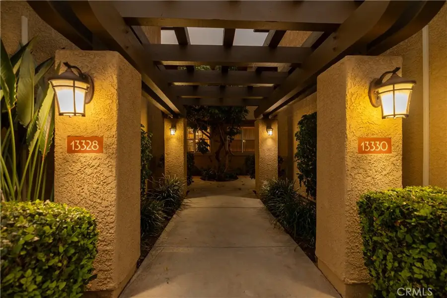 13328 Savanna, Tustin, CA 92782 - #3