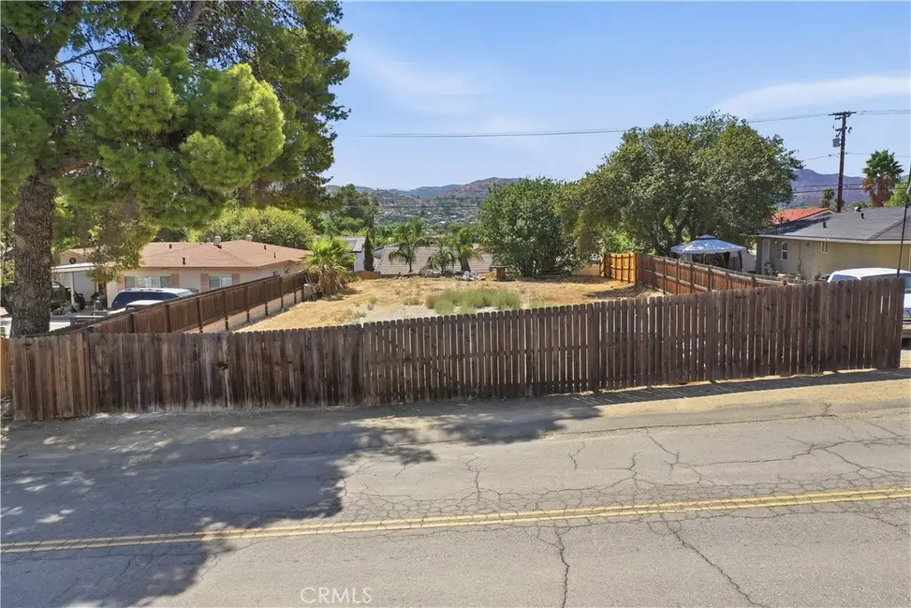 44 Vista Way, Menifee, CA 92586 - #1
