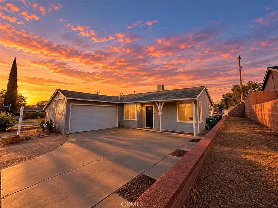 37442 4th St. E, Palmdale, CA 93550 - #2