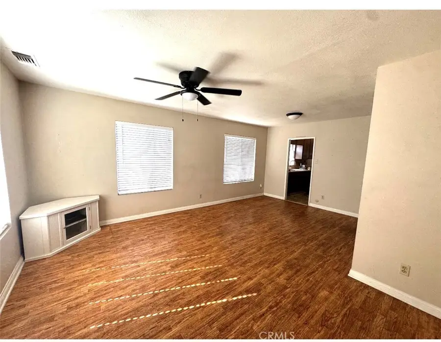 399 Amalia, East Los Angeles, CA 90022 - #2
