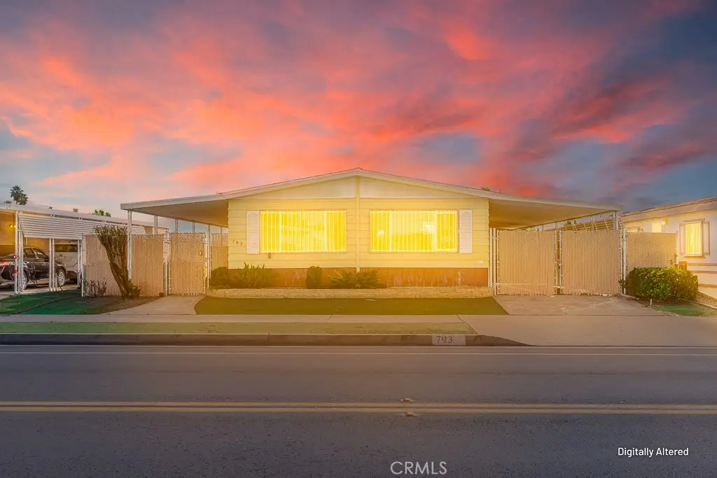793 W Johnston Street, Hemet, CA 92543 - #1
