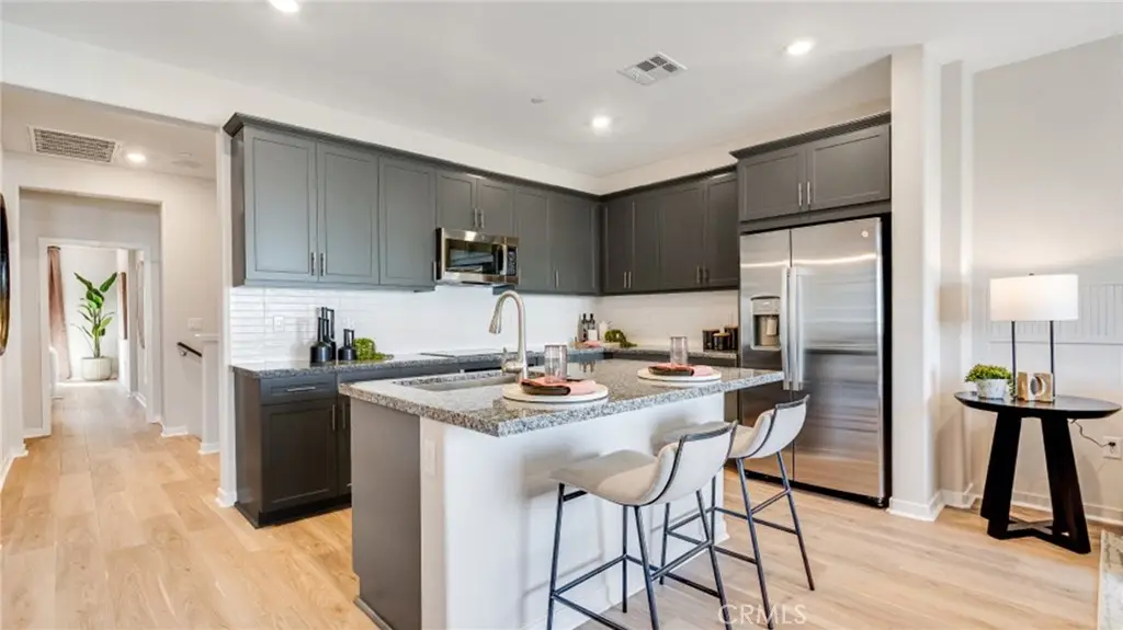 2877 E Amberley Privado, Ontario, CA 91762 - #1