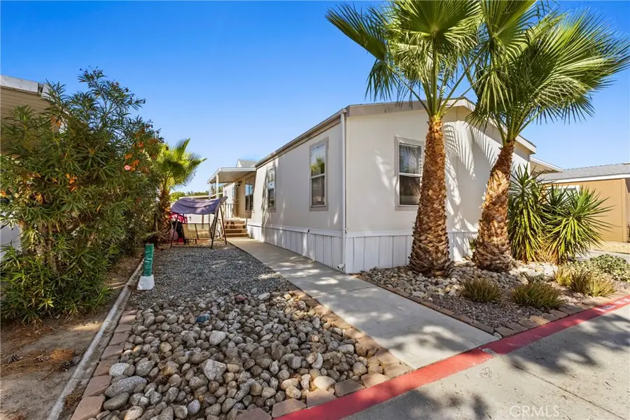 913 S Grand, San Jacinto, CA 92582 - #3