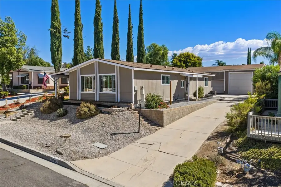 34248 Tractor, Wildomar, CA 92595 - #2