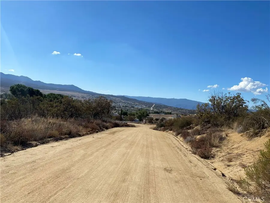 19 N Furlong Way, Aguanga, CA 92536 - #2