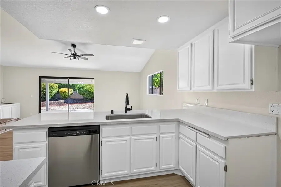 1320 Hickory, Hemet, CA 92545 - #3