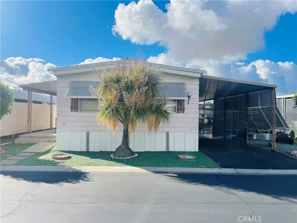 575 S Lyon #137, Hemet, CA 92543 - #1