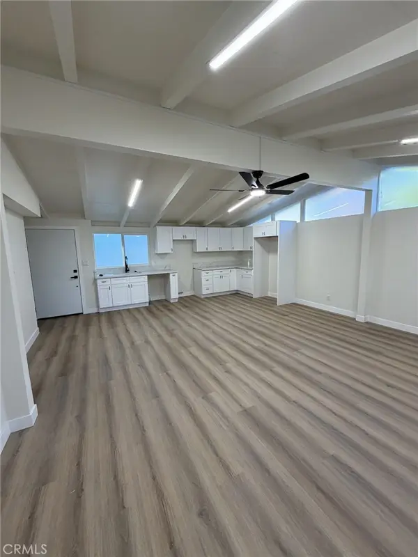 2212 Carlton Ave, Pomona, CA 91768