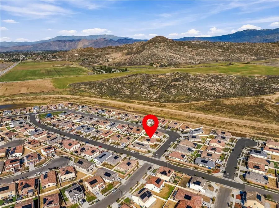 458 Berrybush Street, Hemet, CA 92543 - #3