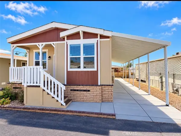 675 W Oakland Avenue #F3, Hemet, CA 92543