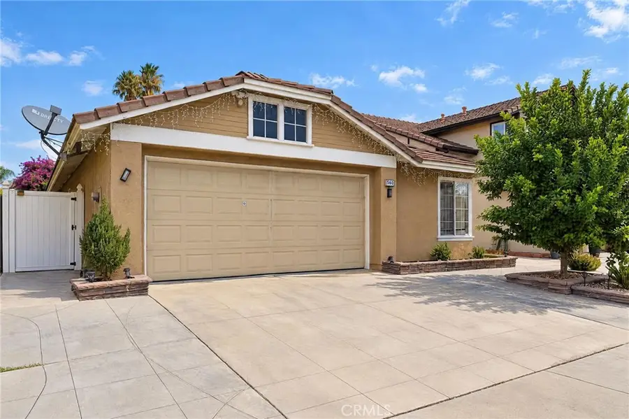 560 Coudures, Perris, CA 92571 - #2