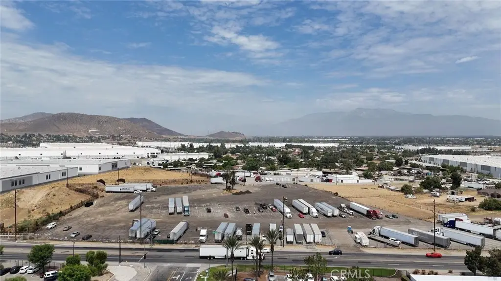 815 Aqua Mansa Road, Bloomington, CA 92316 - Image #1