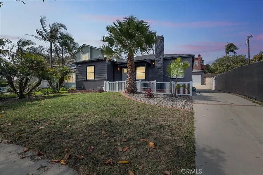 703 Avenue D, Redondo Beach, CA 90277 - Image #3