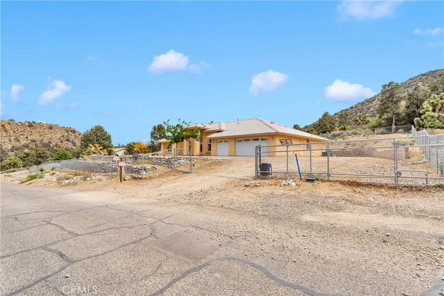 1679 Desert Front Road, Wrightwood, CA 92397 - Image #3