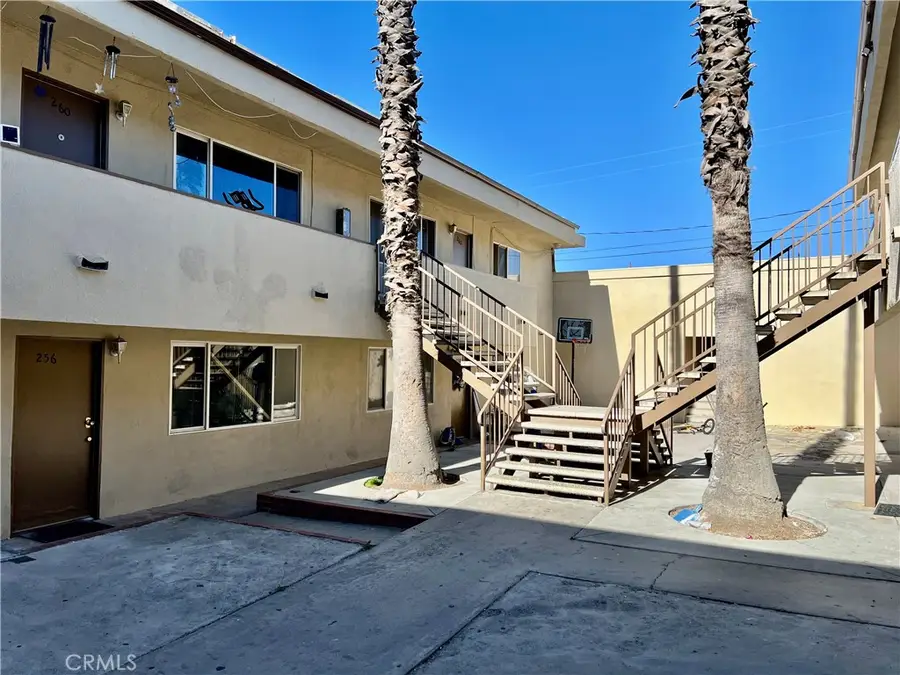 242 W Jackson Street, Rialto, CA 92376 - Image #2
