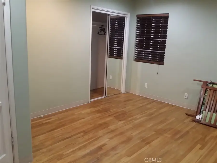 19106 Cantara Street, Reseda, CA 91335 - Image #3