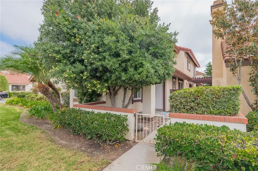 7 Tivoli, Irvine, CA 92620 - Image #3