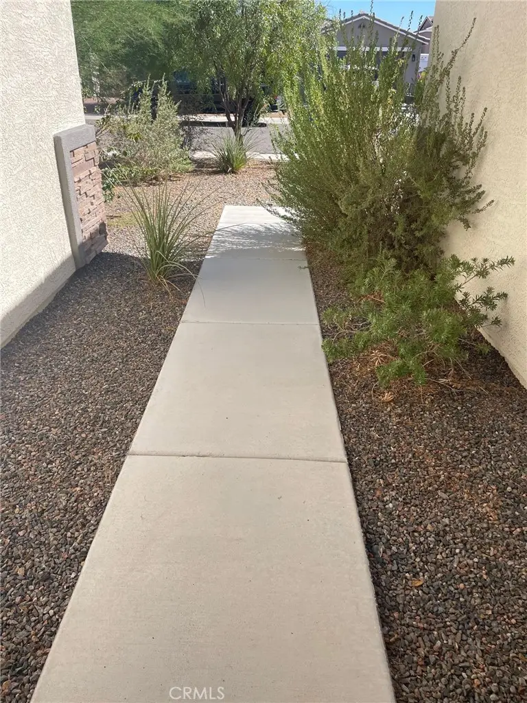 573 Paddock Drive, Bullhead City, AZ 86442 - Image #3