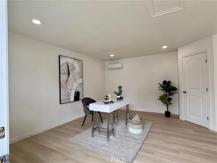 6161 Orange Avenue, Long Beach, CA 90805 - Image #3