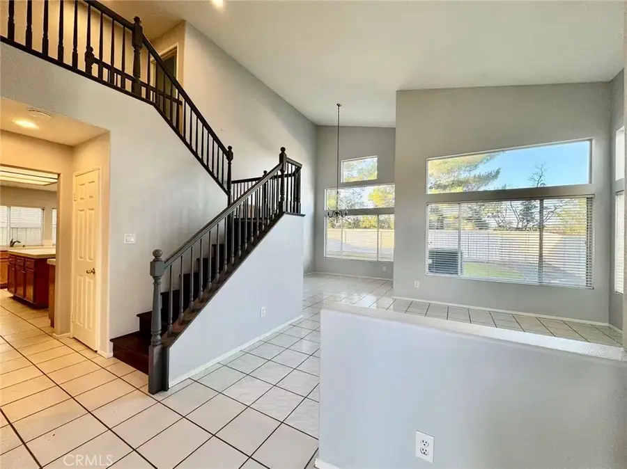 676 Avondale Drive, Corona, CA 92879 - Image #2