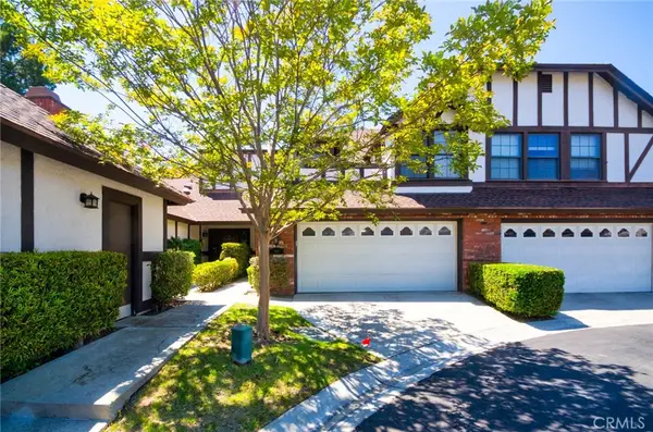 950 S Rim Crest Drive, Anaheim Hills, CA 92807