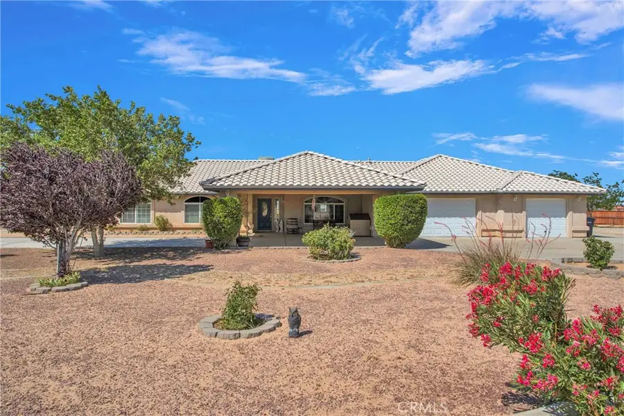 7330 Smoke Tree Road, Phelan, CA 92371 - Image #2