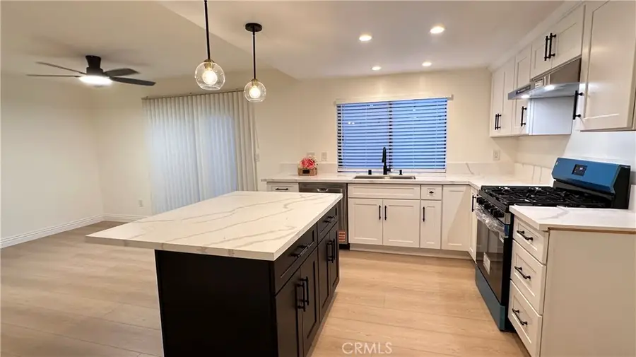 1472 Camelot Drive, Corona, CA 92882 - Image #3