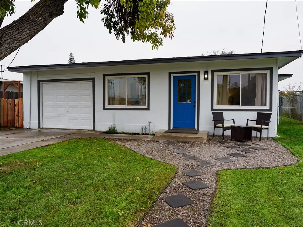 1745 Dale Avenue, Merced, CA 95340 - #1